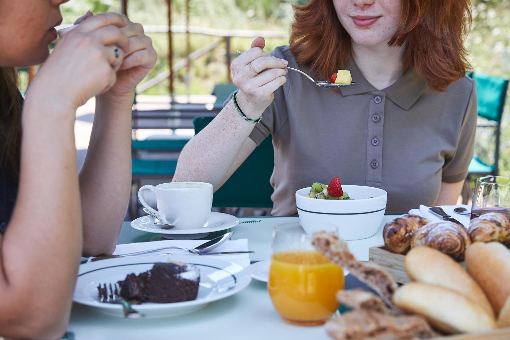 Oasyhotel Limestre Екстер'єр фото